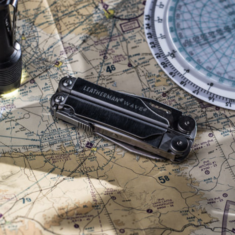 Leatherman Wave + Multi-Tool - Image 4